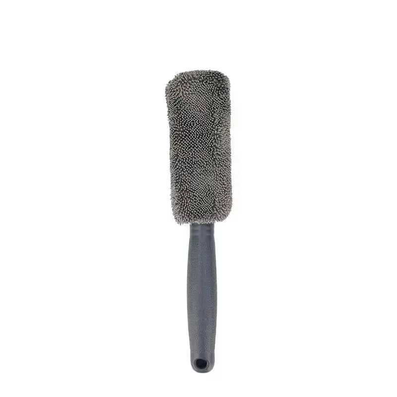 Microfiber Tire Brush for Efficient Wheel Hub and Rim Cleaning - Ideal for Automotive Maintenance and Detailing